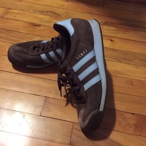 Espresso/ Blue adidas tennis shoes